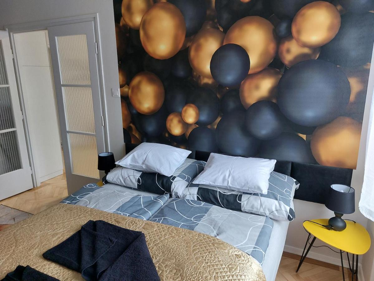 Fand Center Apartman Luxury Szeged Buitenkant foto